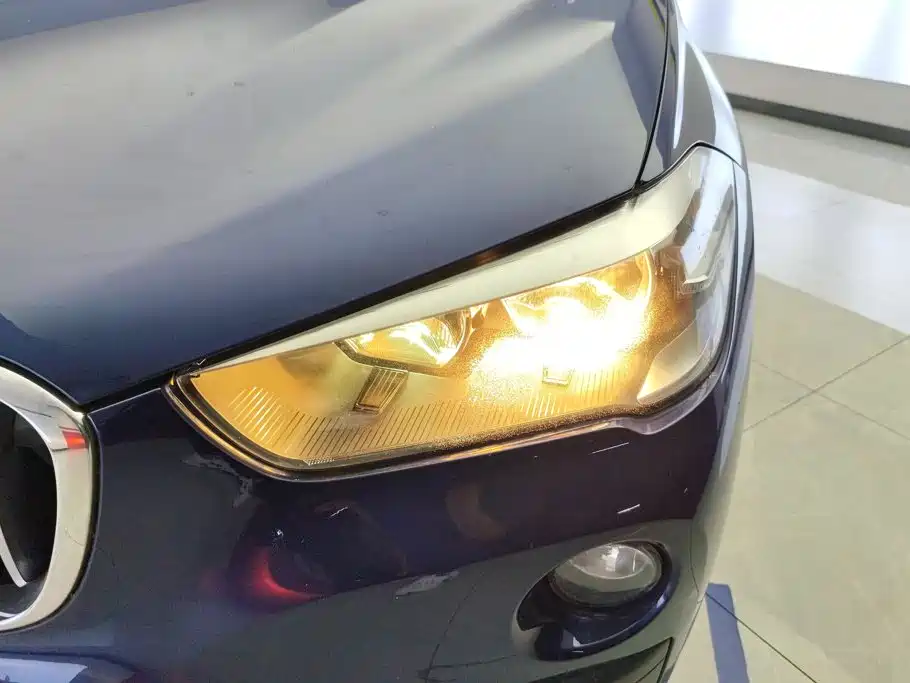 BMW X1 — миниатюра 5