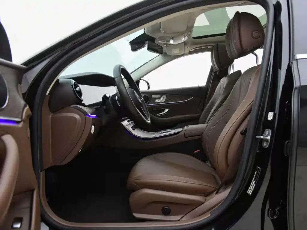 Mercedes-Benz E-Class E 2023 E 300 L Fashion