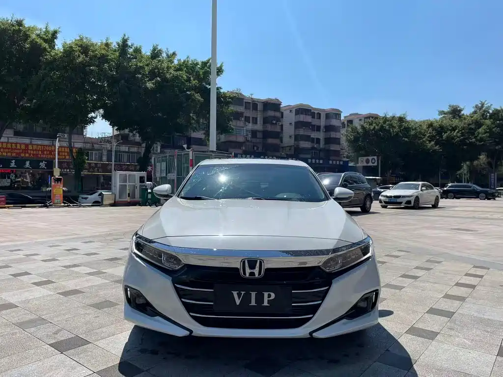 Honda Accord — миниатюра 2
