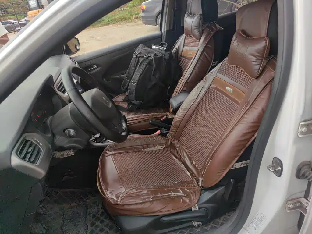 Peugeot 301 — миниатюра 11