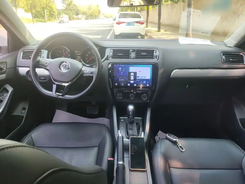 Volkswagen Sagitar — миниатюра 10