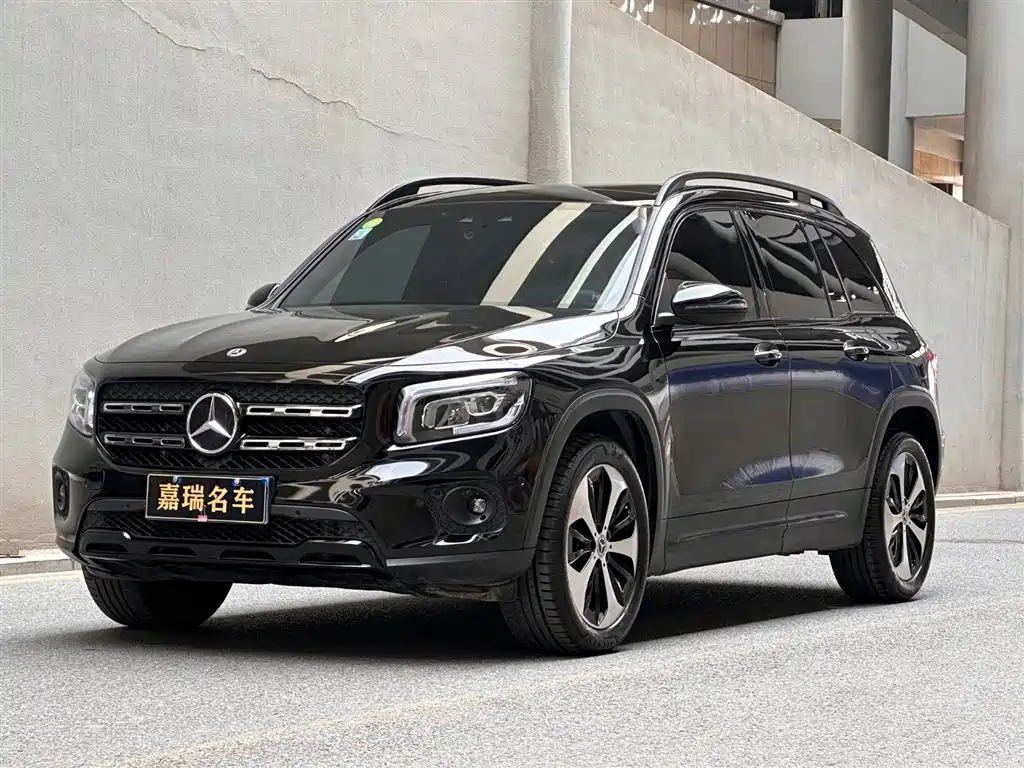 Mercedes-Benz GLB 2021