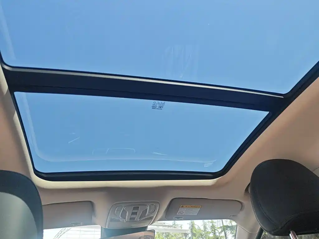 Roewe D7 — миниатюра 13