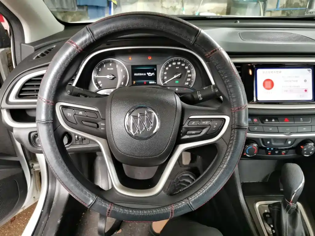 Buick Excelle — миниатюра 11