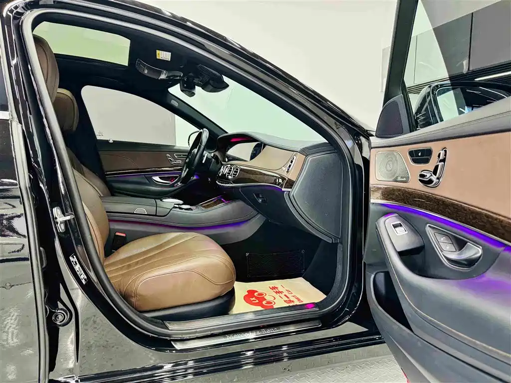 Mercedes-Benz S-Class — миниатюра 31