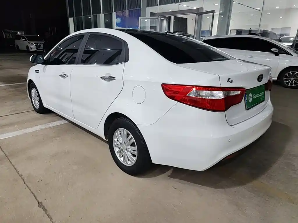 Kia K2 — миниатюра 5