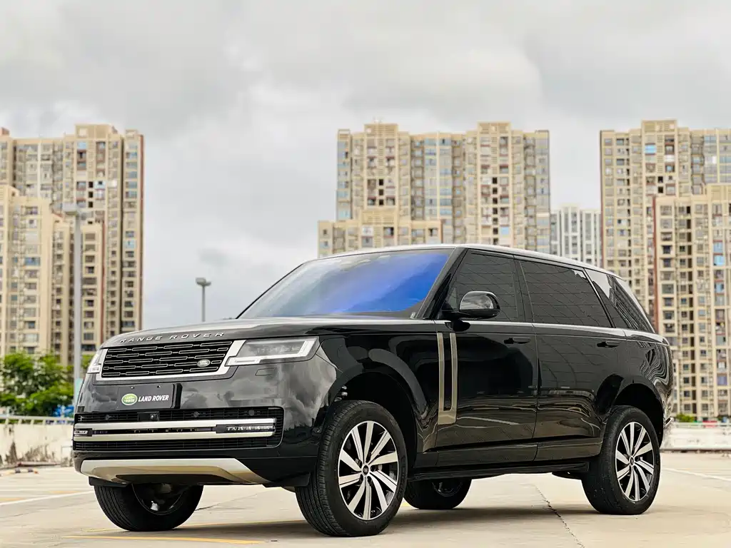 Land Rover Range Rover 2023 3.0 L6 400PS мест Long Wheelbase