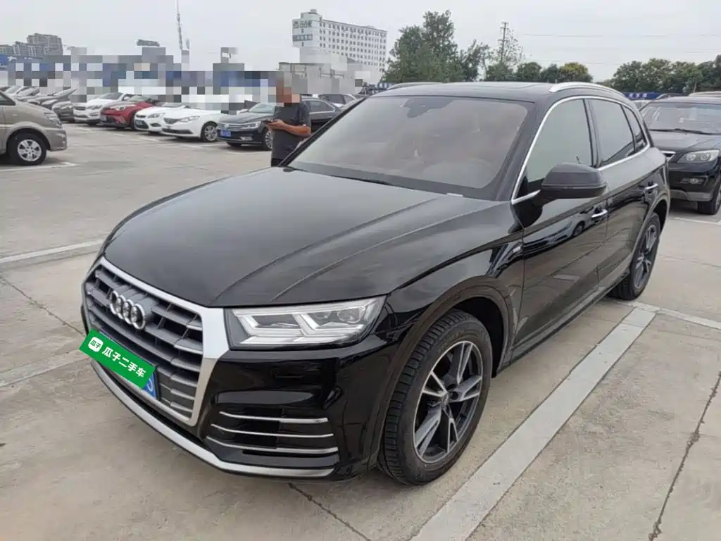 Audi Q5L — миниатюра 2