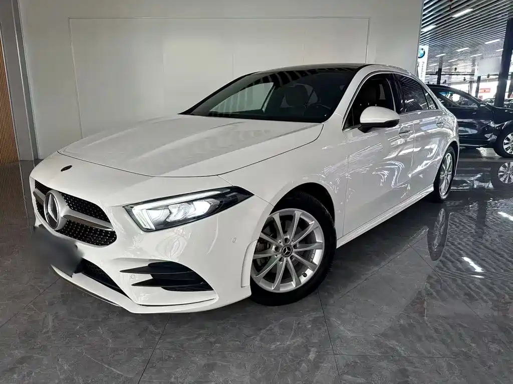 Mercedes-Benz A-Class — миниатюра 2