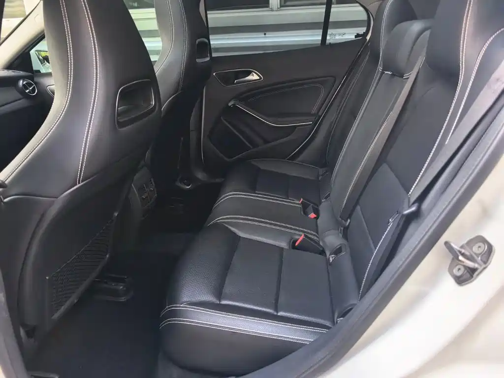 Mercedes-Benz GLA — миниатюра 15