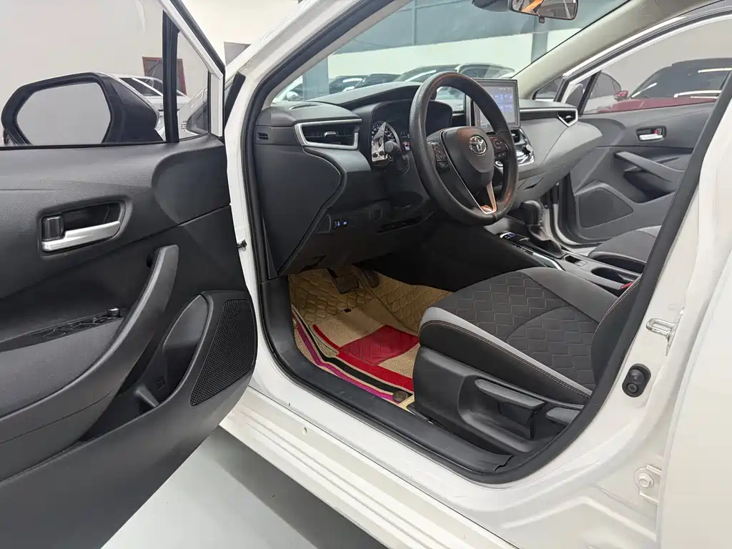 Toyota Corolla — миниатюра 14