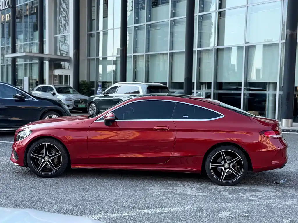 Mercedes-Benz C-Class (Import) — миниатюра 5