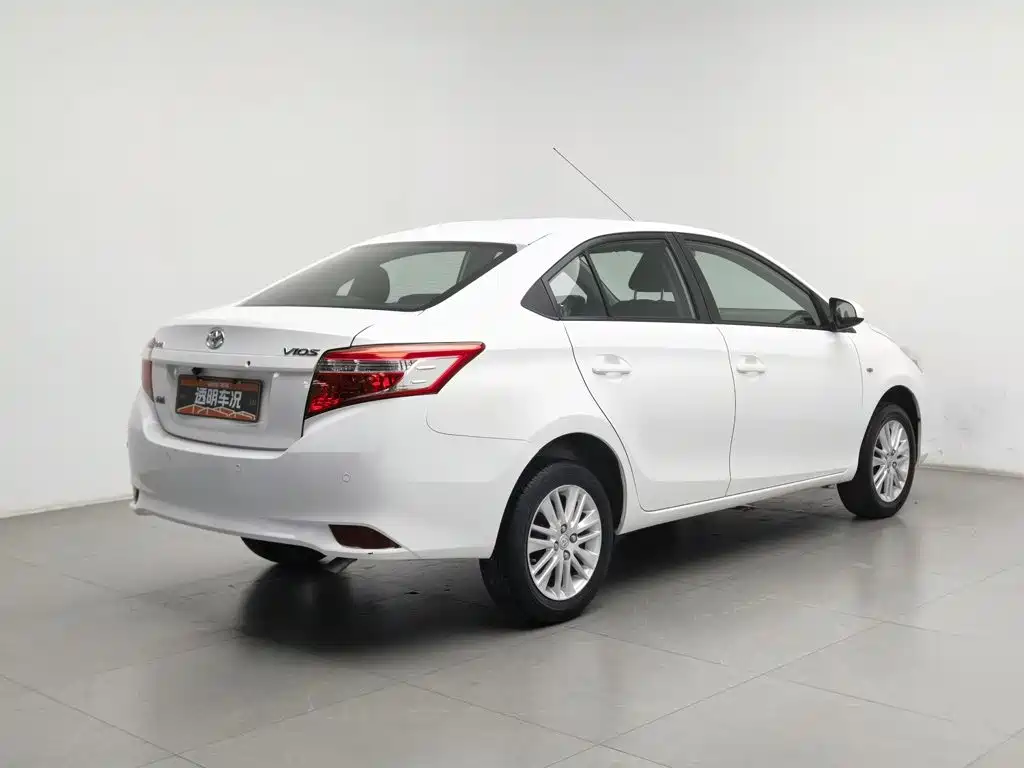 Toyota Vios — миниатюра 2