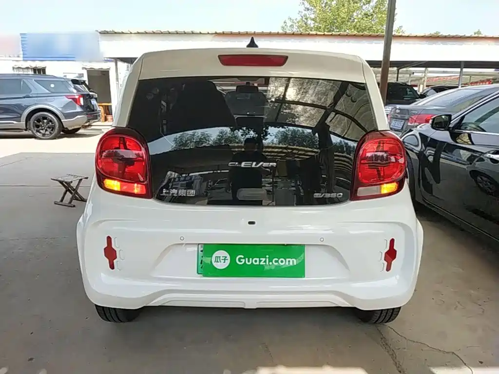 Roewe Clever — миниатюра 6