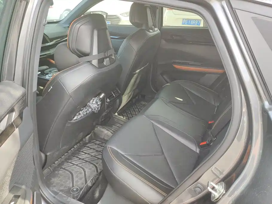 Changan UNI-V iDD — миниатюра 11