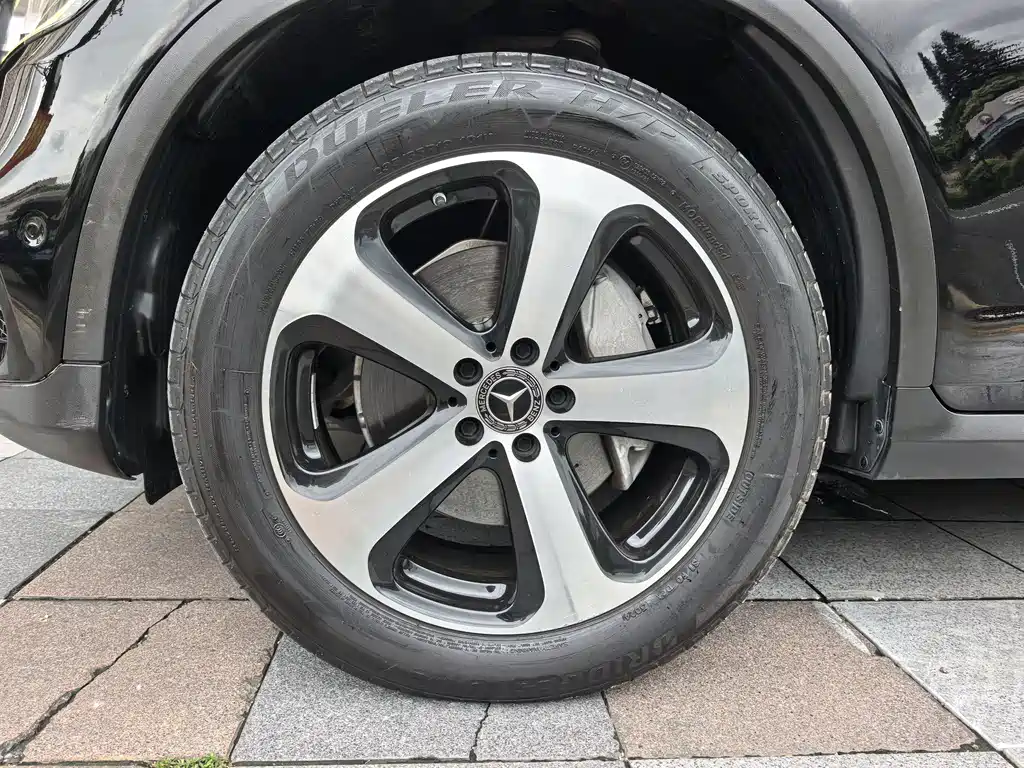 Mercedes-Benz GLC — миниатюра 23