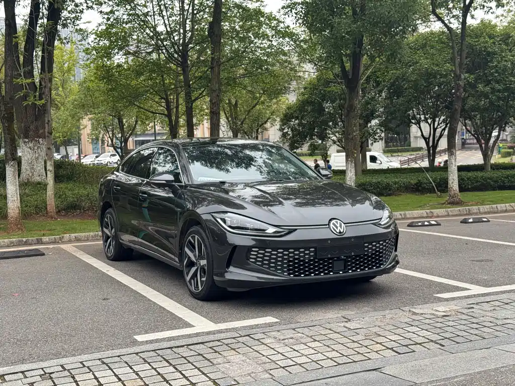 Volkswagen Lamando — миниатюра 3