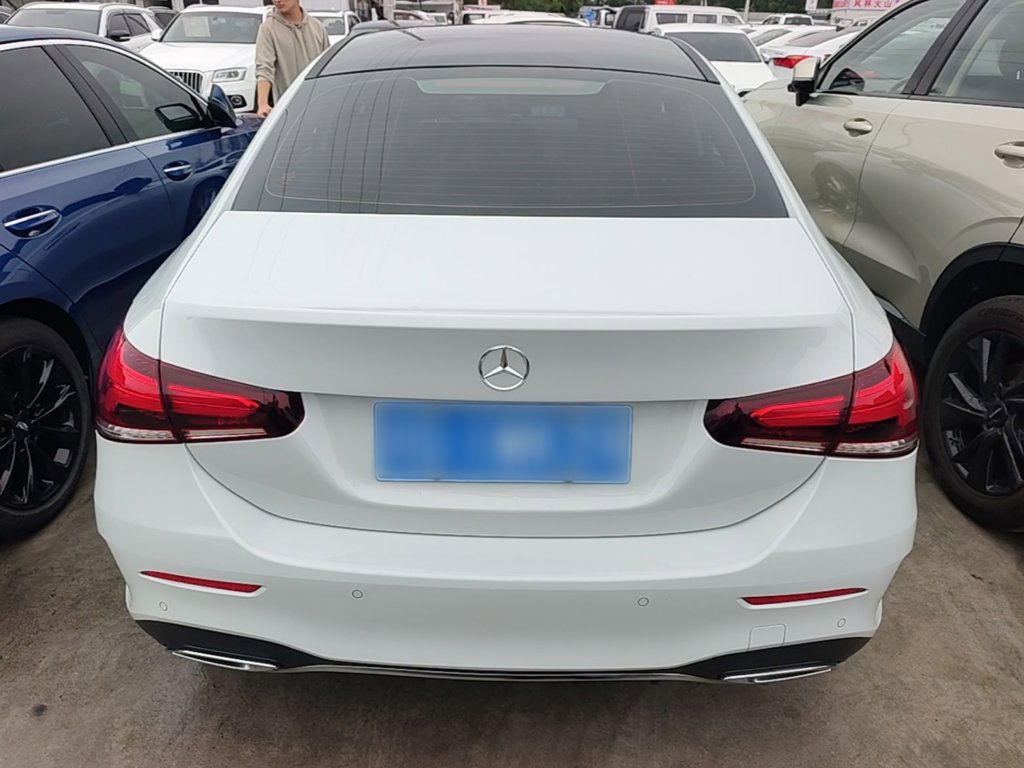 Mercedes-Benz A-Class — миниатюра 6