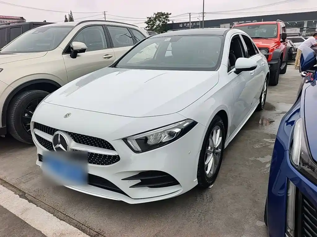 Mercedes-Benz A-Class — миниатюра 2