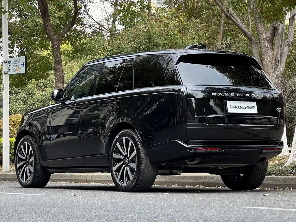Land Rover Range Rover — миниатюра 6