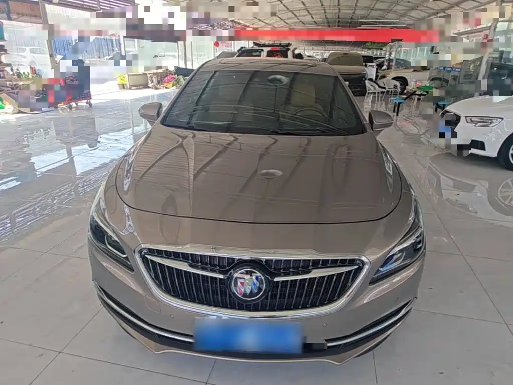 Buick LaCrosse — миниатюра 3