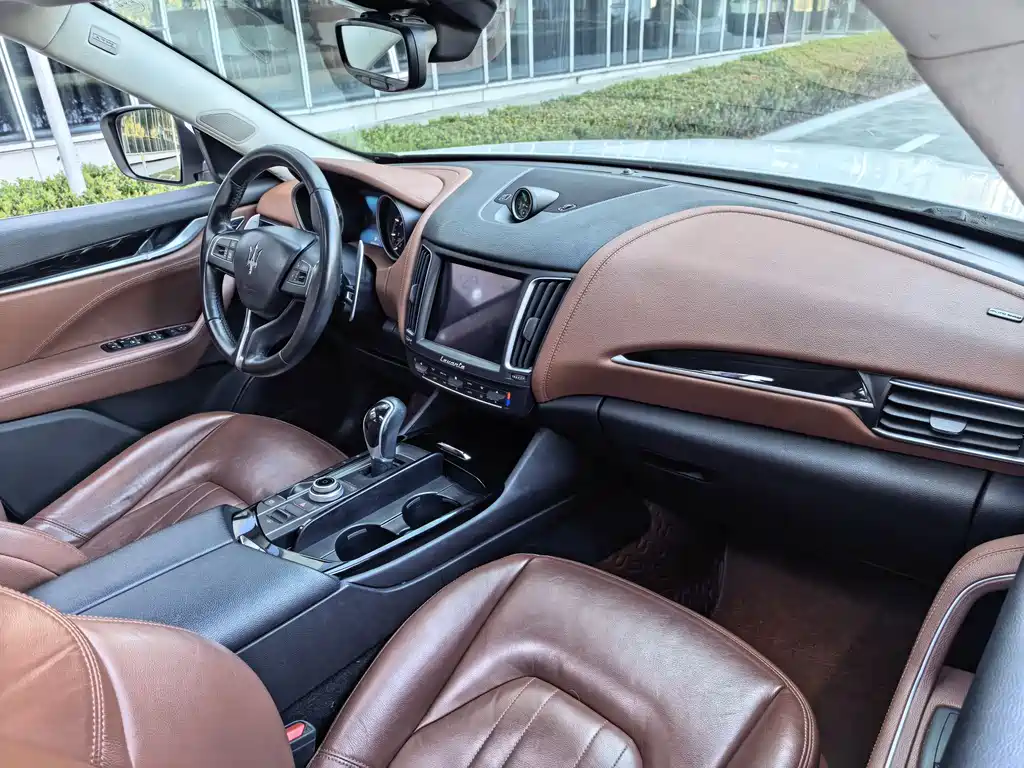 Maserati Levante — фотографии объявления, Фото 11