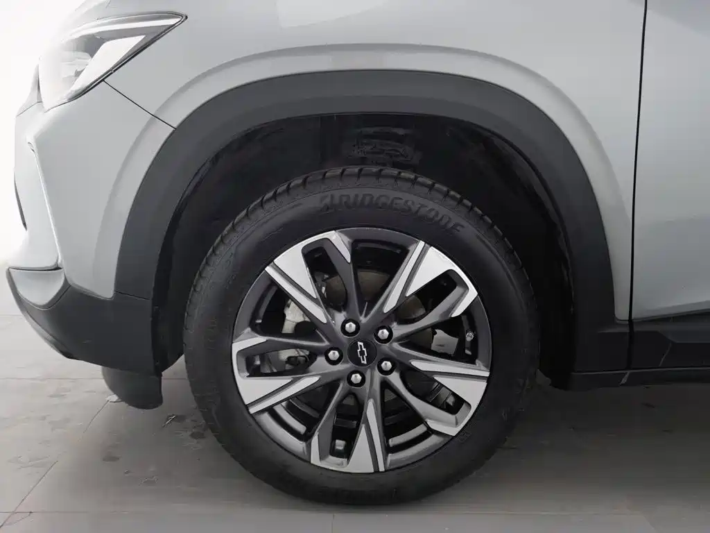 Chevrolet Trax — миниатюра 17