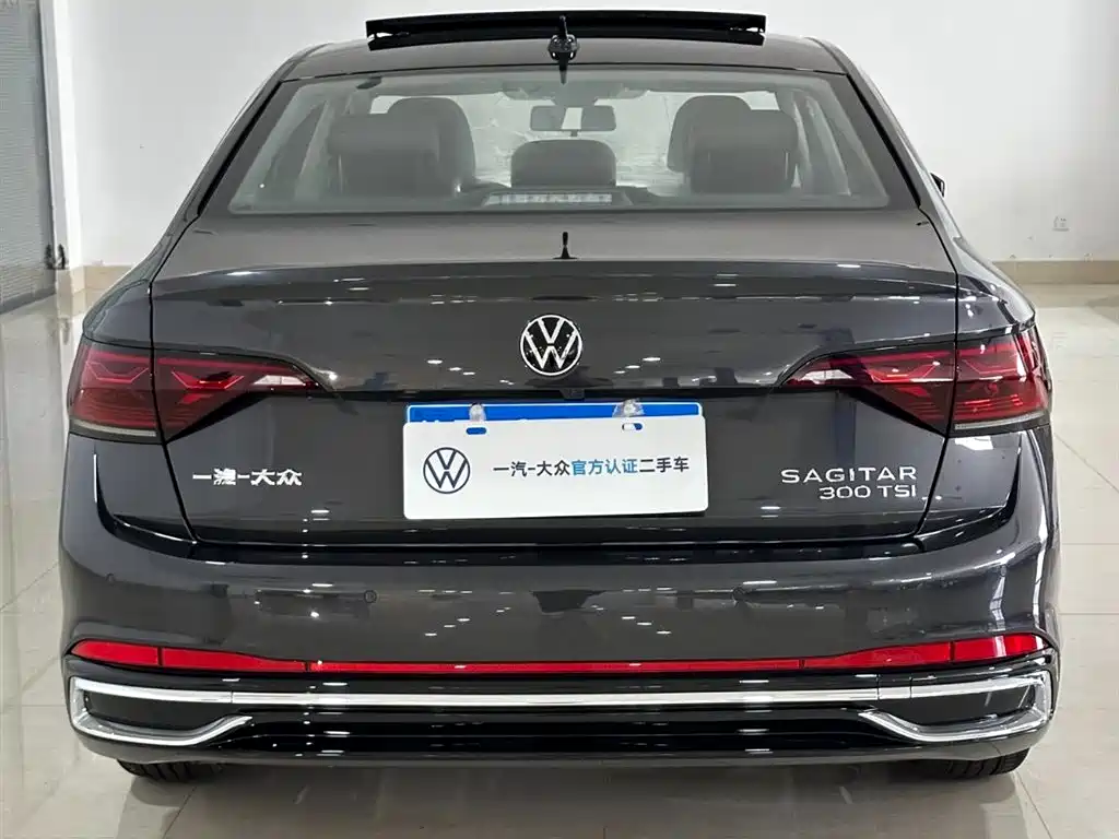 Volkswagen Sagitar — миниатюра 18