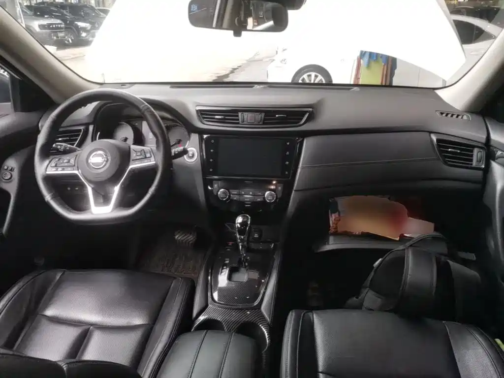 Nissan X-Trail — миниатюра 10