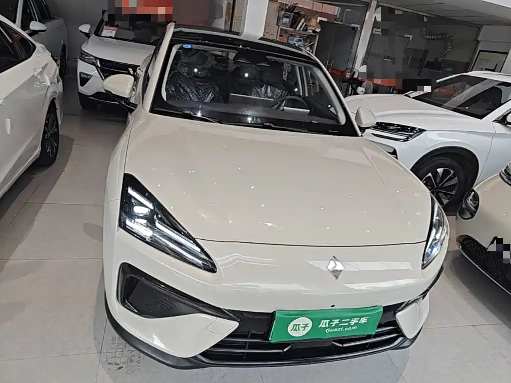 Baojun Yunhai — миниатюра 3