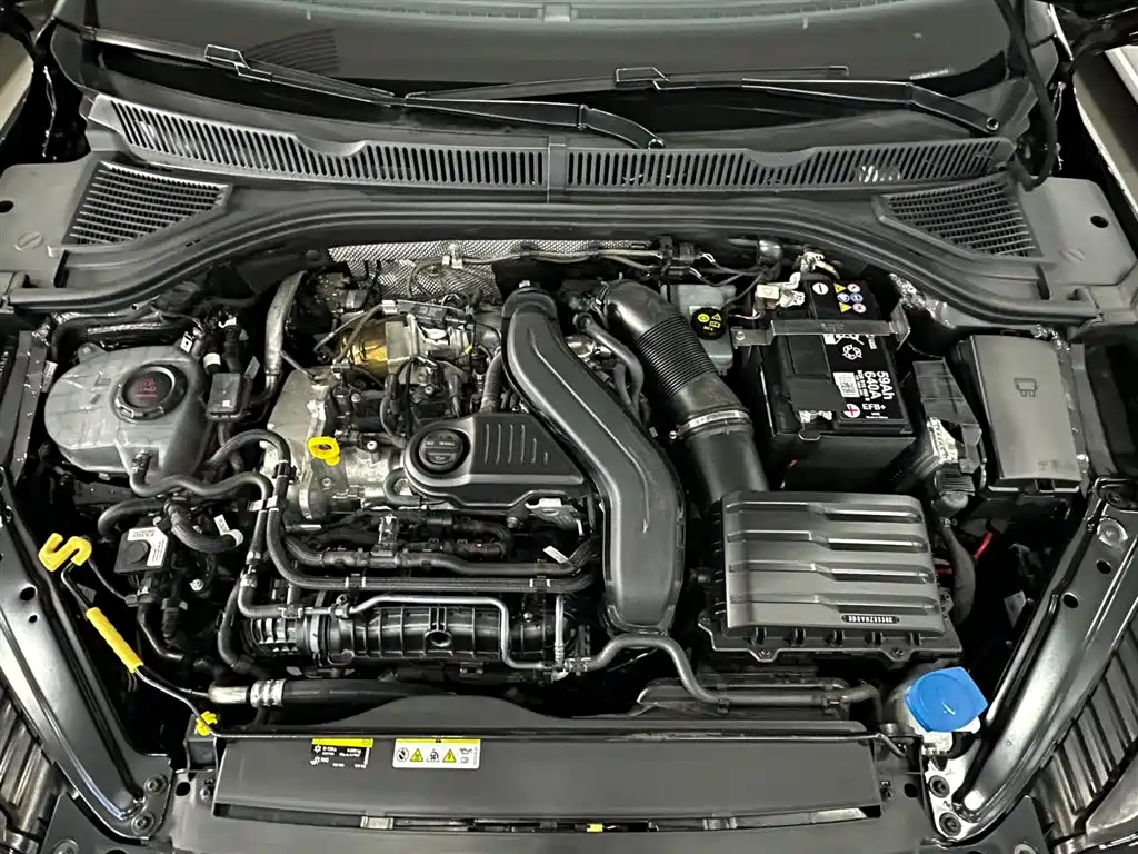 Volkswagen Sagitar — миниатюра 34