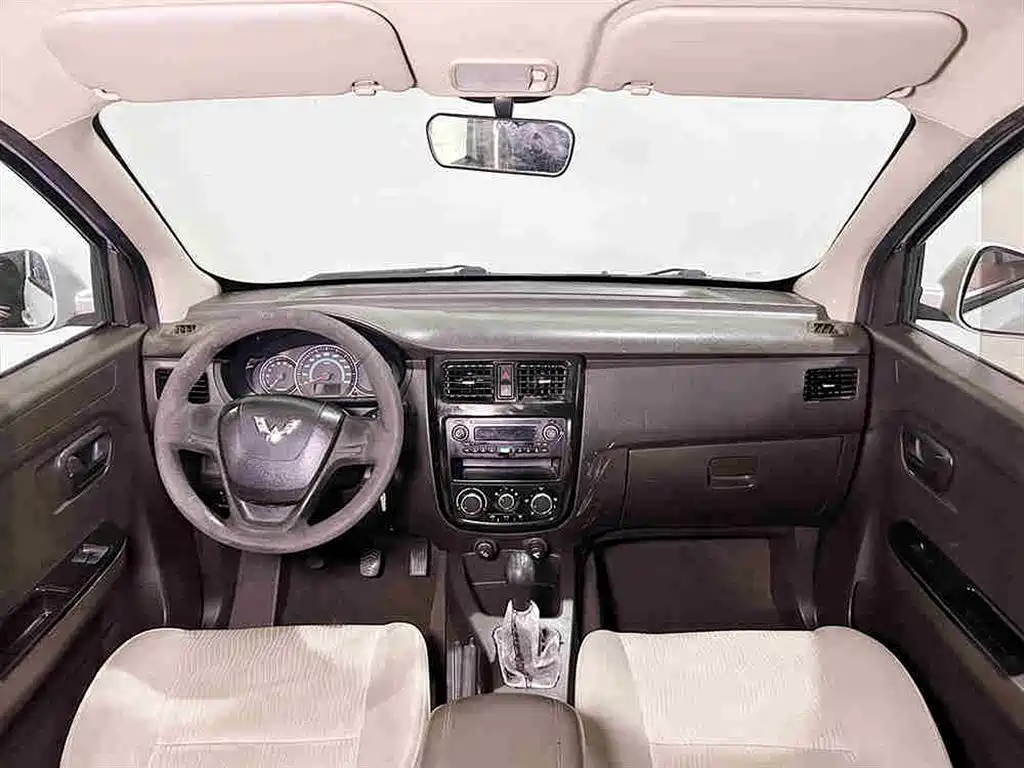 WULING WULING RONGGUANG V