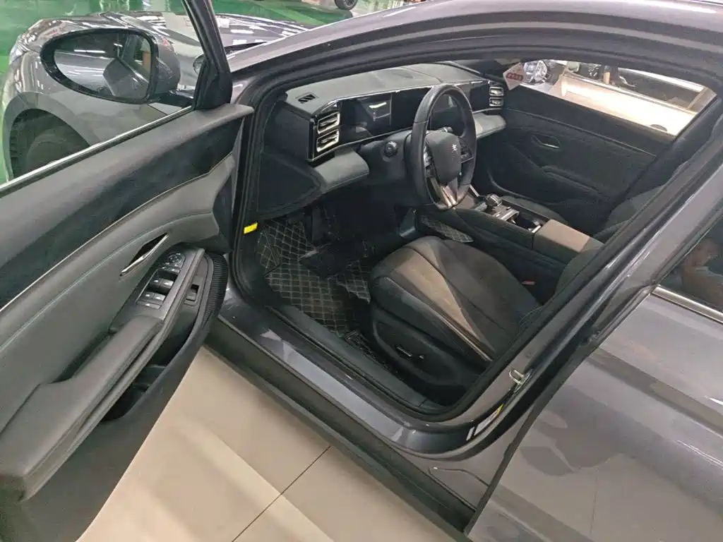BYD Qin L — миниатюра 16