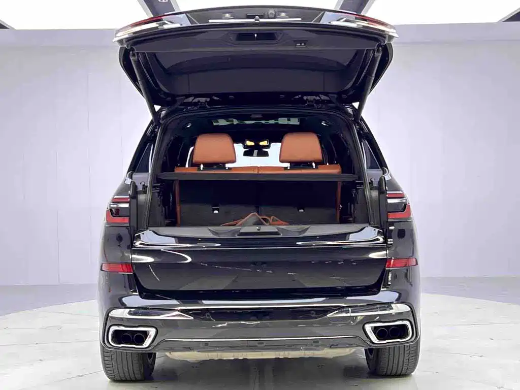BMW X7 2023 — фото 9