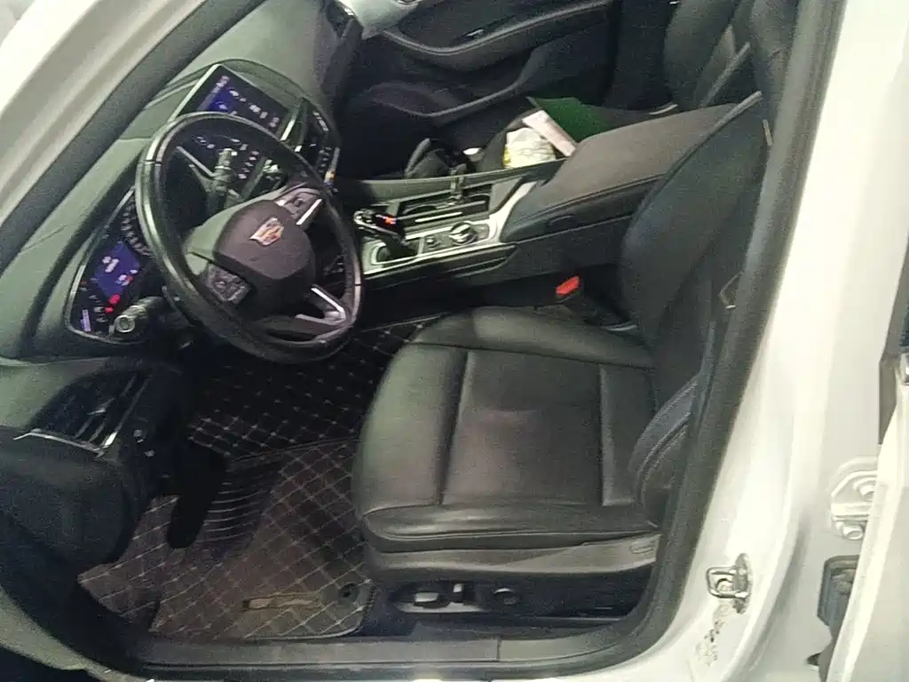 Cadillac CT5 — миниатюра 15