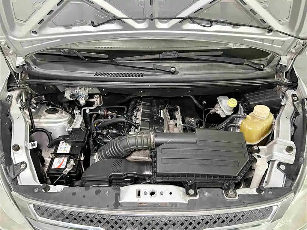 WULING WULING RONGGUANG V