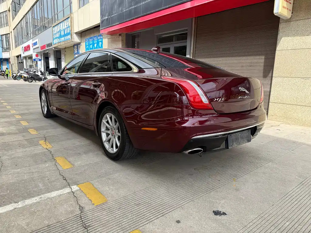 Jaguar XJ 2016 XJL 2.0T Elegant