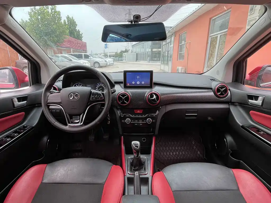 BAIC Senova X25 — миниатюра 8
