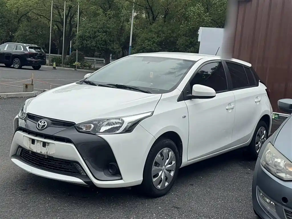TOYOTA YARIS L ZHIXUAN