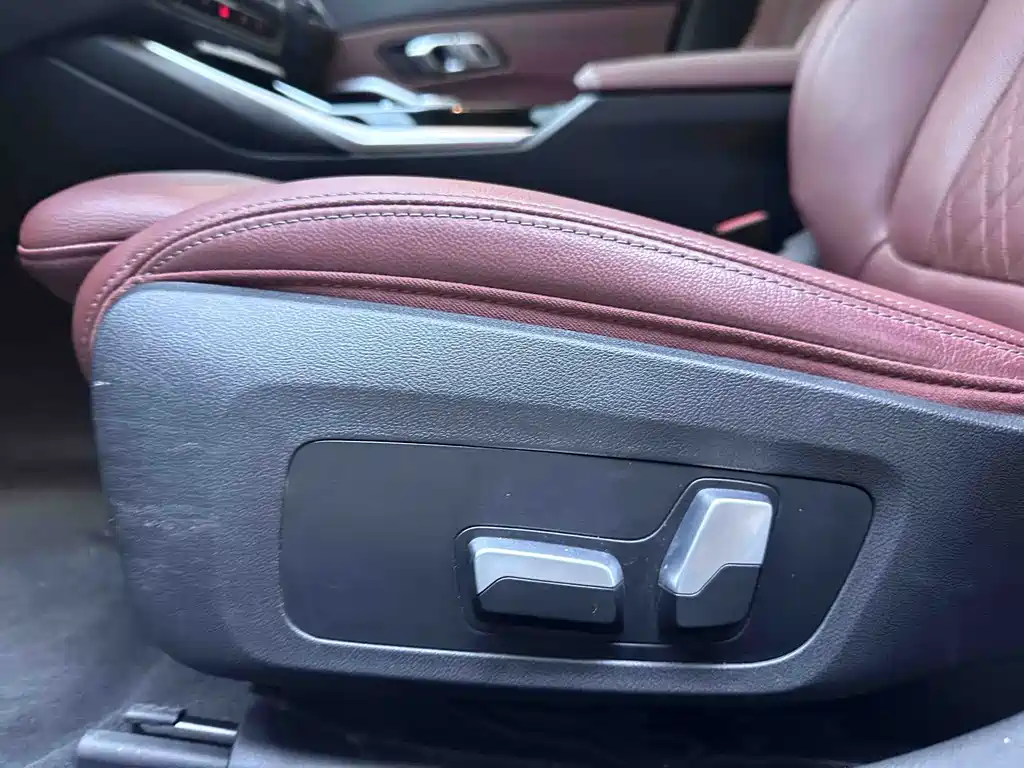 BMW 3 Series — миниатюра 19