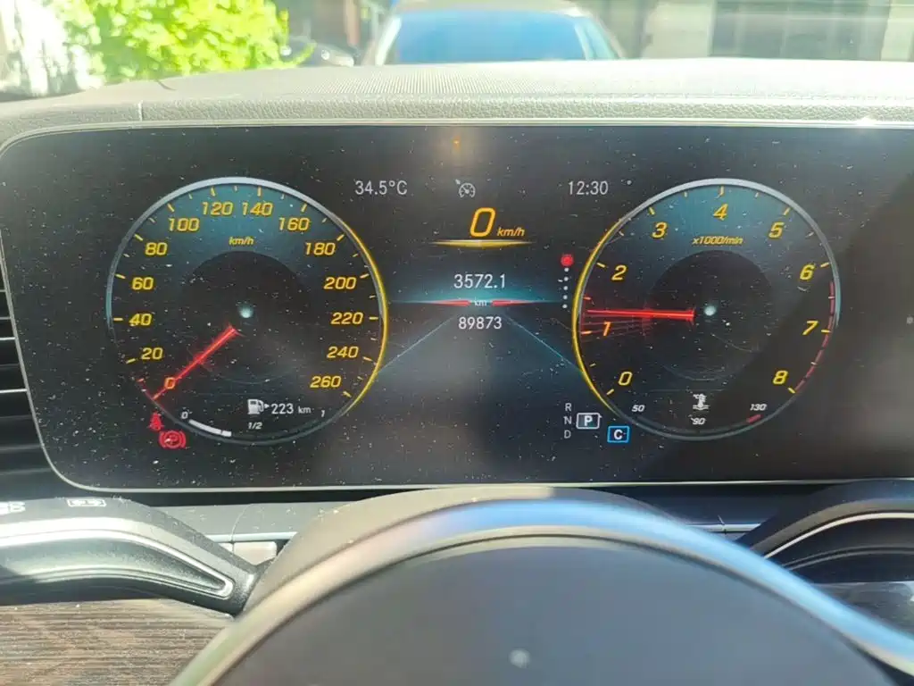 Mercedes-Benz GLE (Import) — миниатюра 12