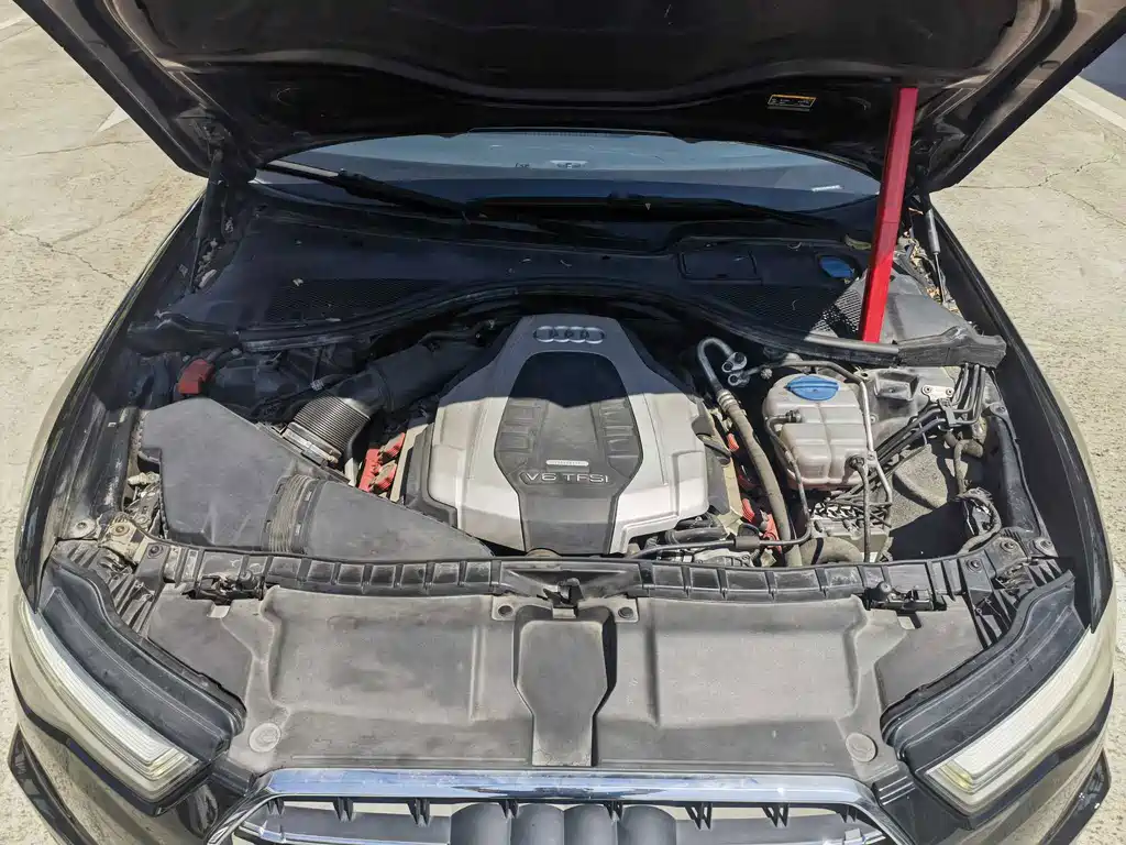 Audi A6L — миниатюра 25