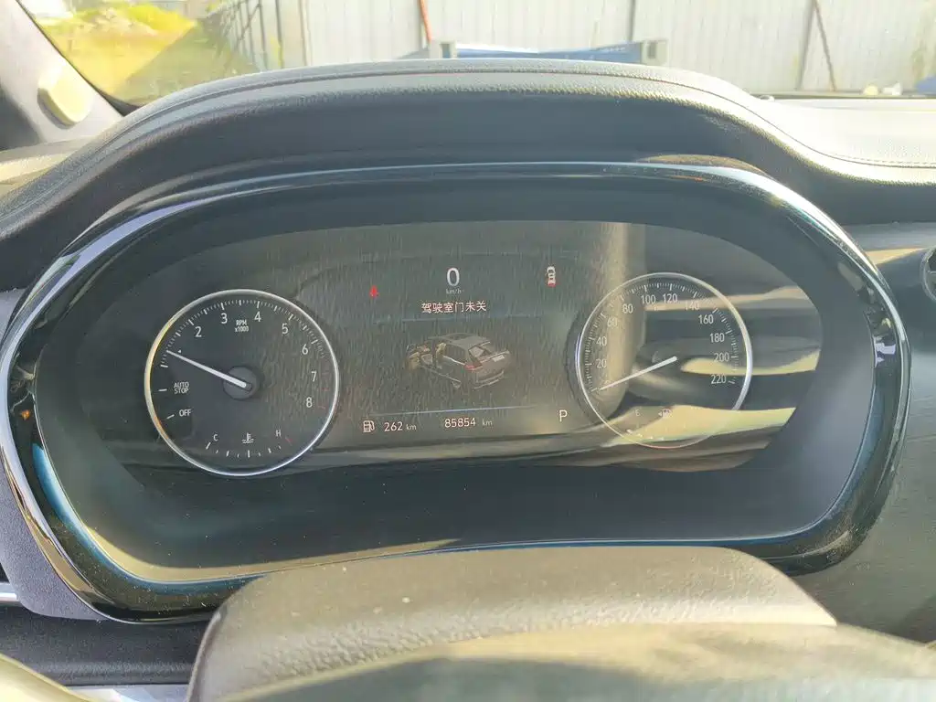 Buick GL8 — миниатюра 7