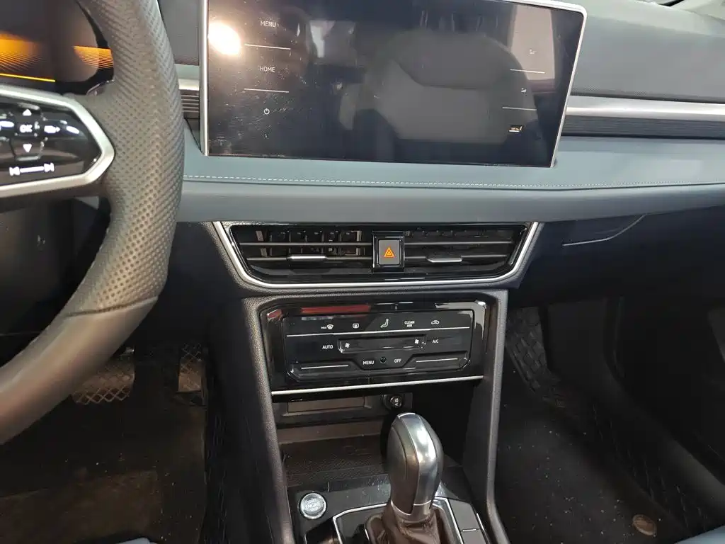Volkswagen Tharu — миниатюра 7
