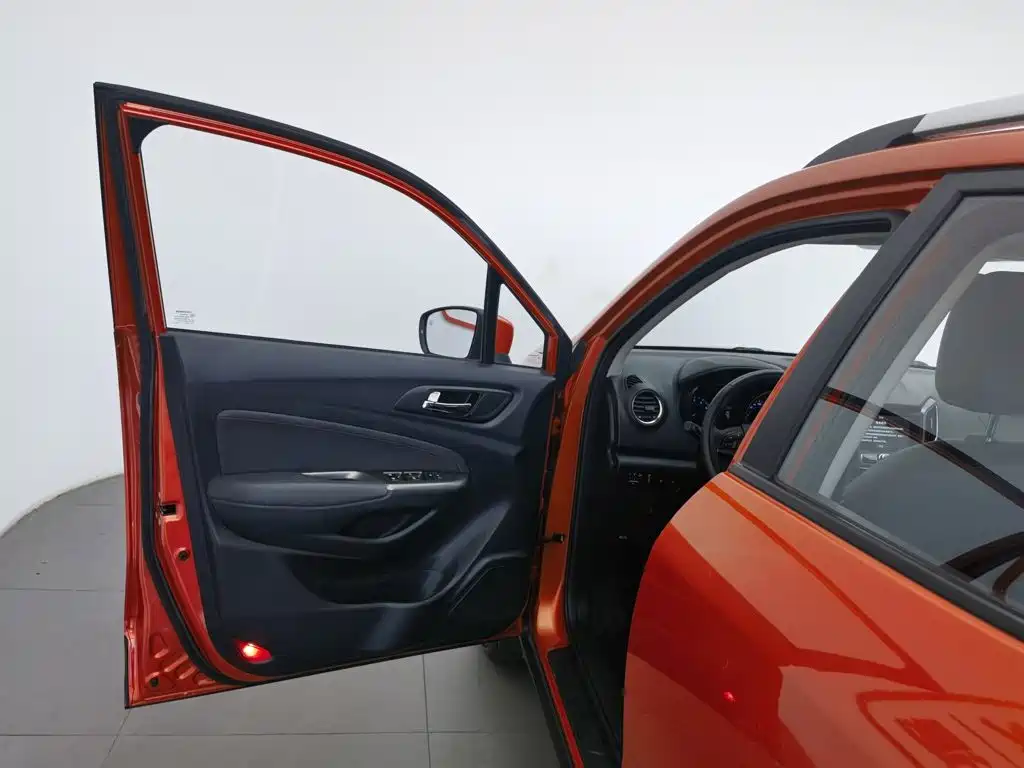 Changan CS15 2016 1.5L MT Luxury