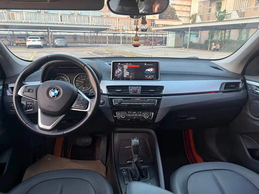 BMW X1 — миниатюра 5