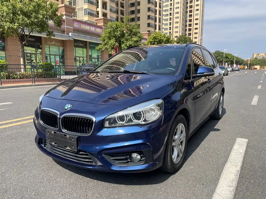 BMW 2 SERIES STATION WAGON