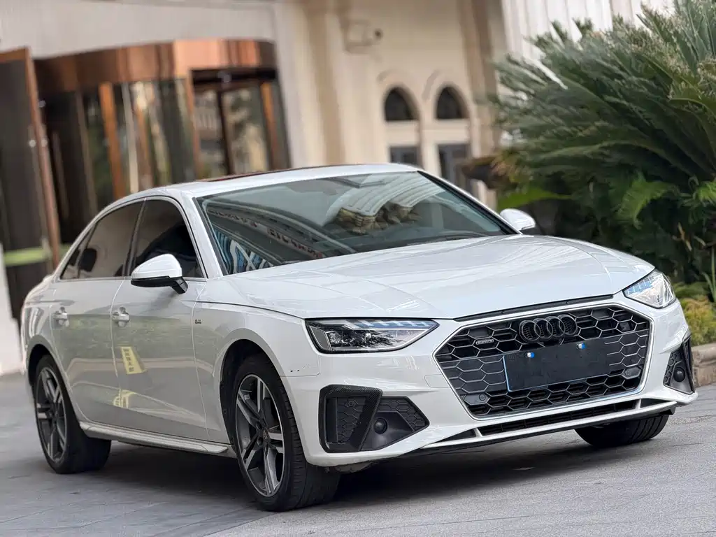 Audi A4L 2020 40 TFSI Fashion