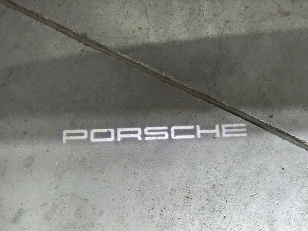 Porsche 911 — миниатюра 18