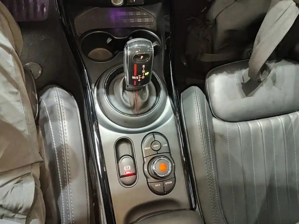 MINI Mini Clubman — миниатюра 14